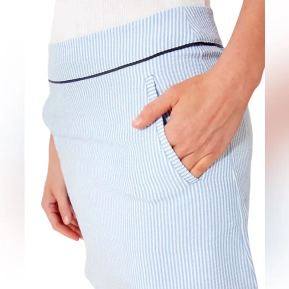 TUCKERNUCK RENWICK Periwinkle and White Seersucker Skort - Picture 6 of 16